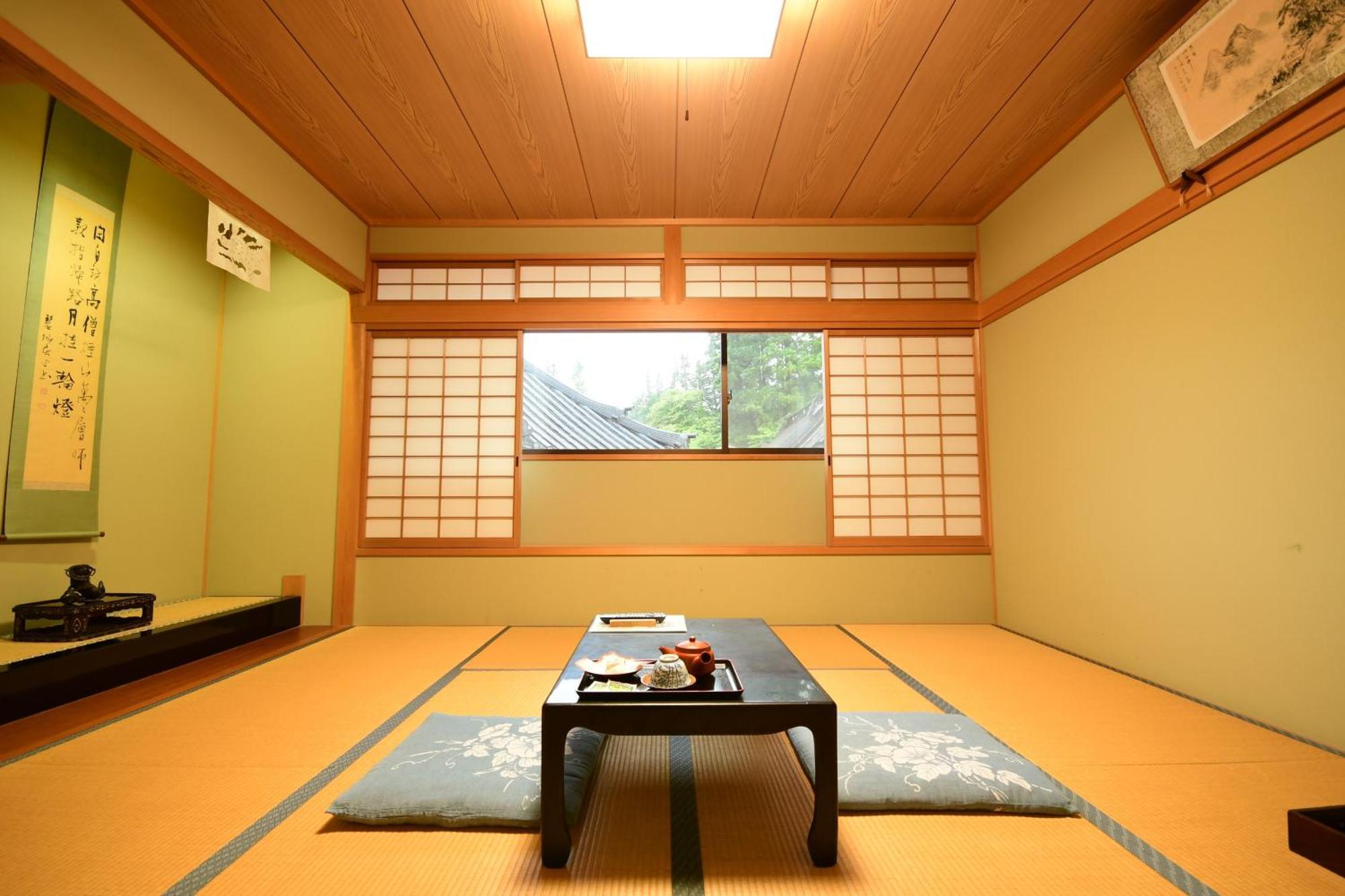 Hotel Koyasan Shukubo Fugenin Zewnętrze zdjęcie