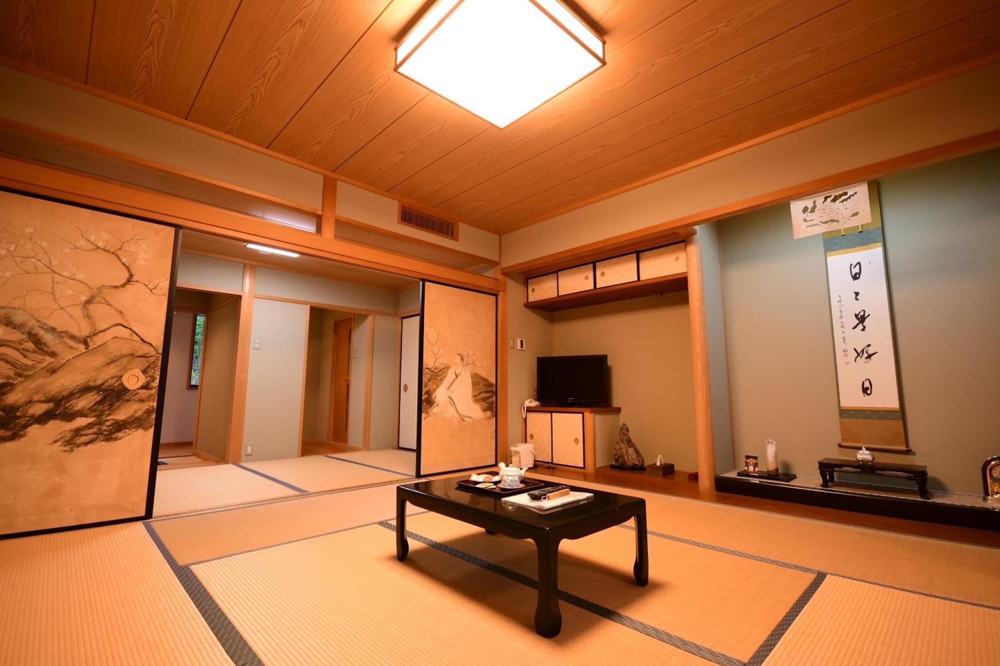 Hotel Koyasan Shukubo Fugenin Zewnętrze zdjęcie