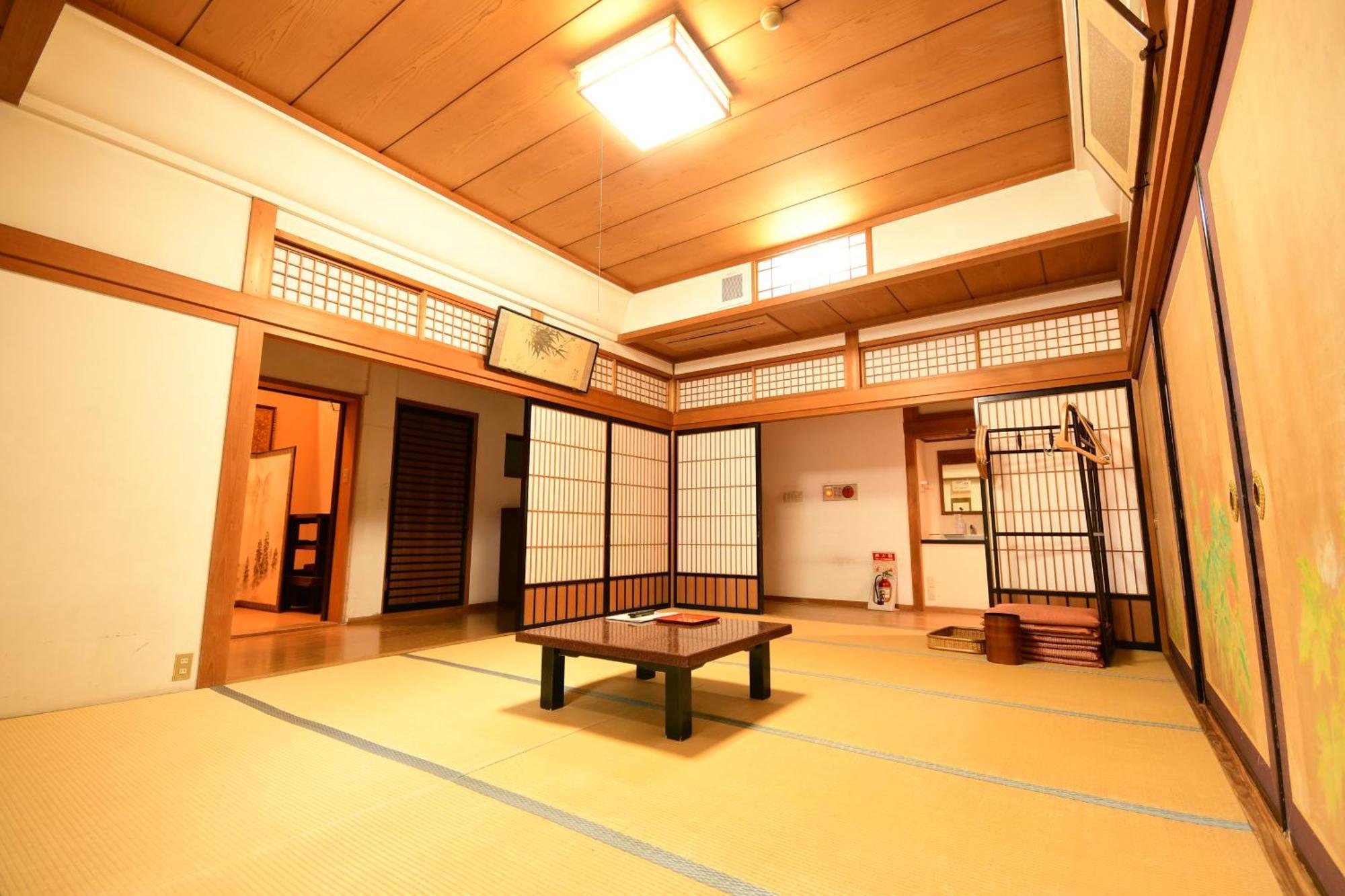 Hotel Koyasan Shukubo Fugenin Zewnętrze zdjęcie